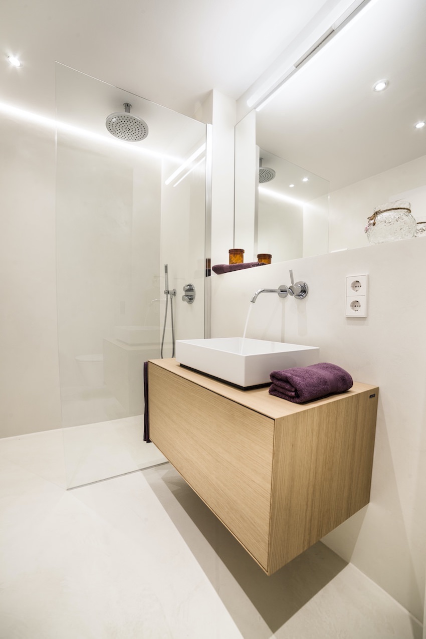 Maler Bonn: Fugenloses Bad